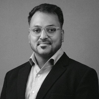 Portrait of Anant Kulkarni, NRI Advisor at Oversea