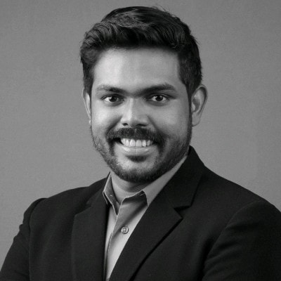 Portrait of Asif Kattakath, Chief Client Officer at Oversea