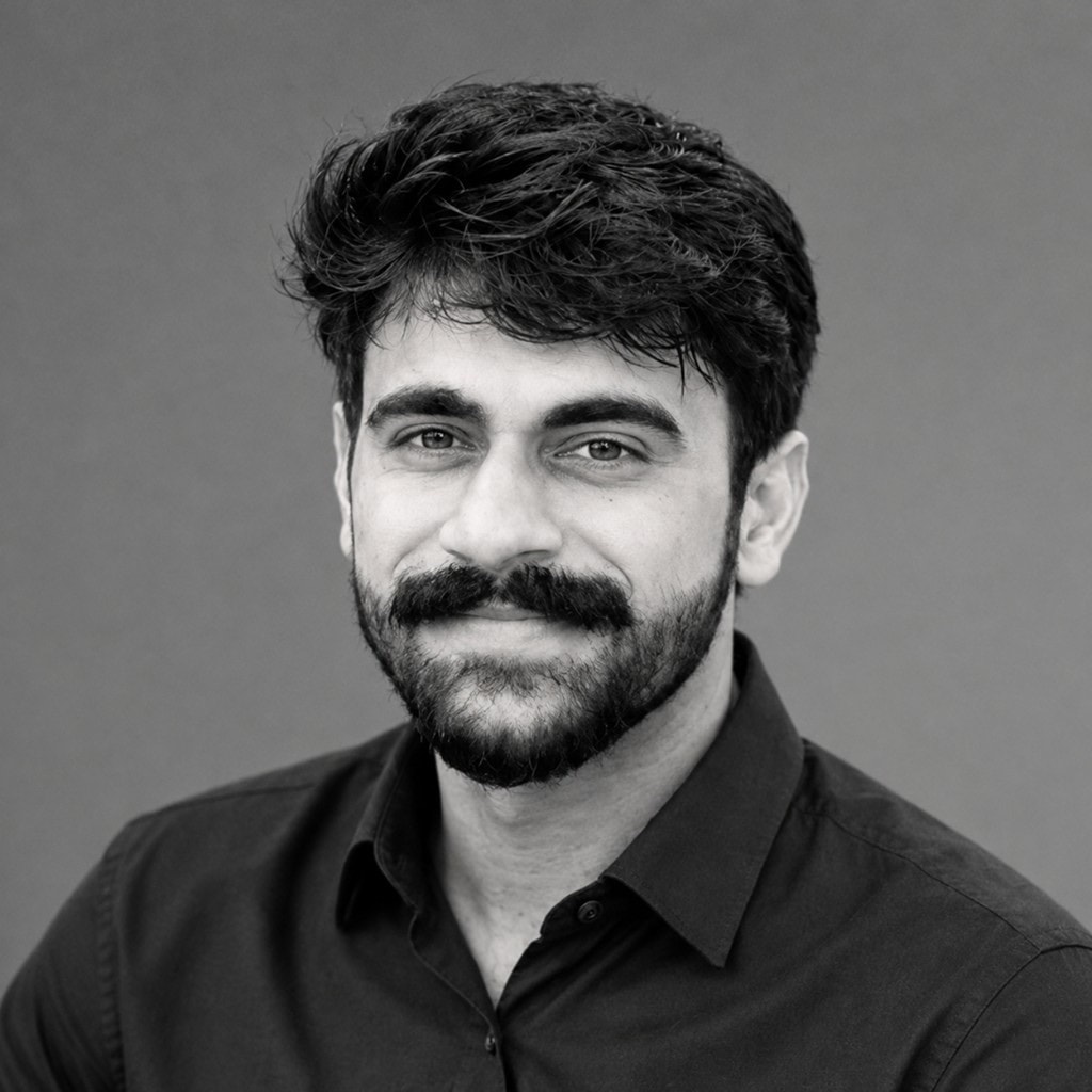 Portrait of Prahlad Chhimpa, Software Engineer at Oversea