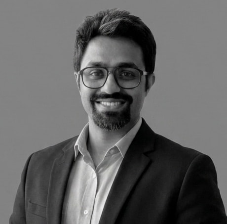 Portrait of Sajal Sarwar, Co-Founder & CTO at Oversea